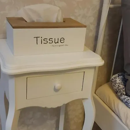 Ohtu Poik In Centre Of شقة