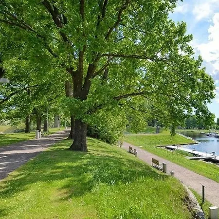 Ohtu Poik In Centre Of شقة *