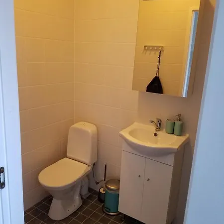 Ohtu Poik In Centre Of شقة